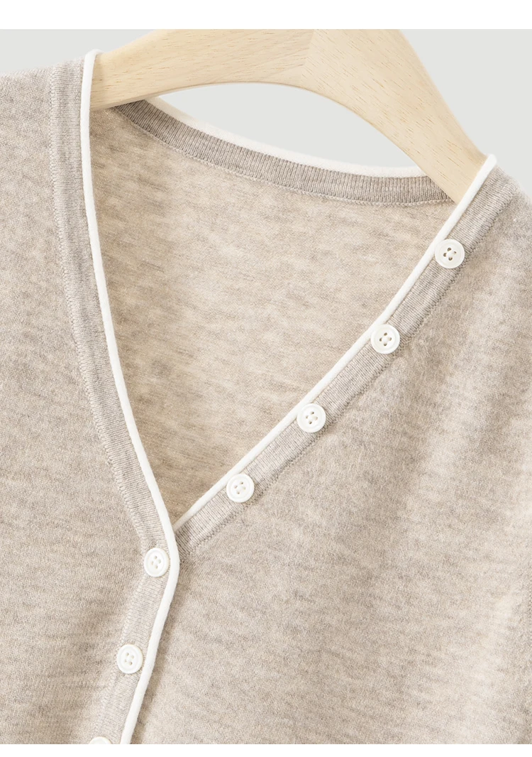 ML62129 Damen Vintage V-Ausschnitt Ärmellose Strickweste mit Kontrastbesatz und Knopfleiste aus Modal-Mischgewebe, Sommerliches Casual-Oberteil – Detail 12