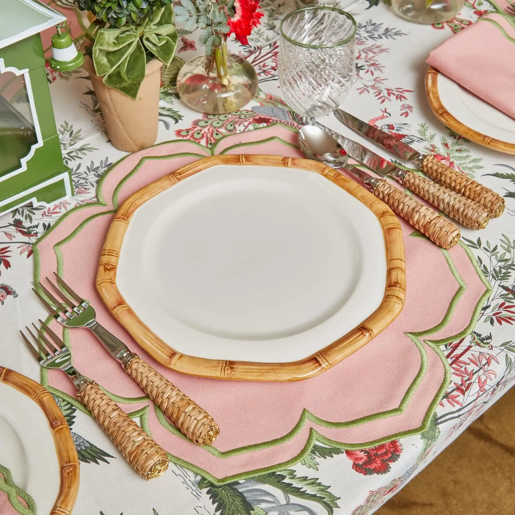 FLEUR PINK PLACEMATS (SET OF 8 )