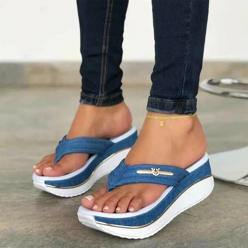 Sommer Damen Keil Flip-Flops 2024 plus Größe dickbesohlte rutsch feste Flip-Flops modische lässige Damen Outdoor-Strands chuhe