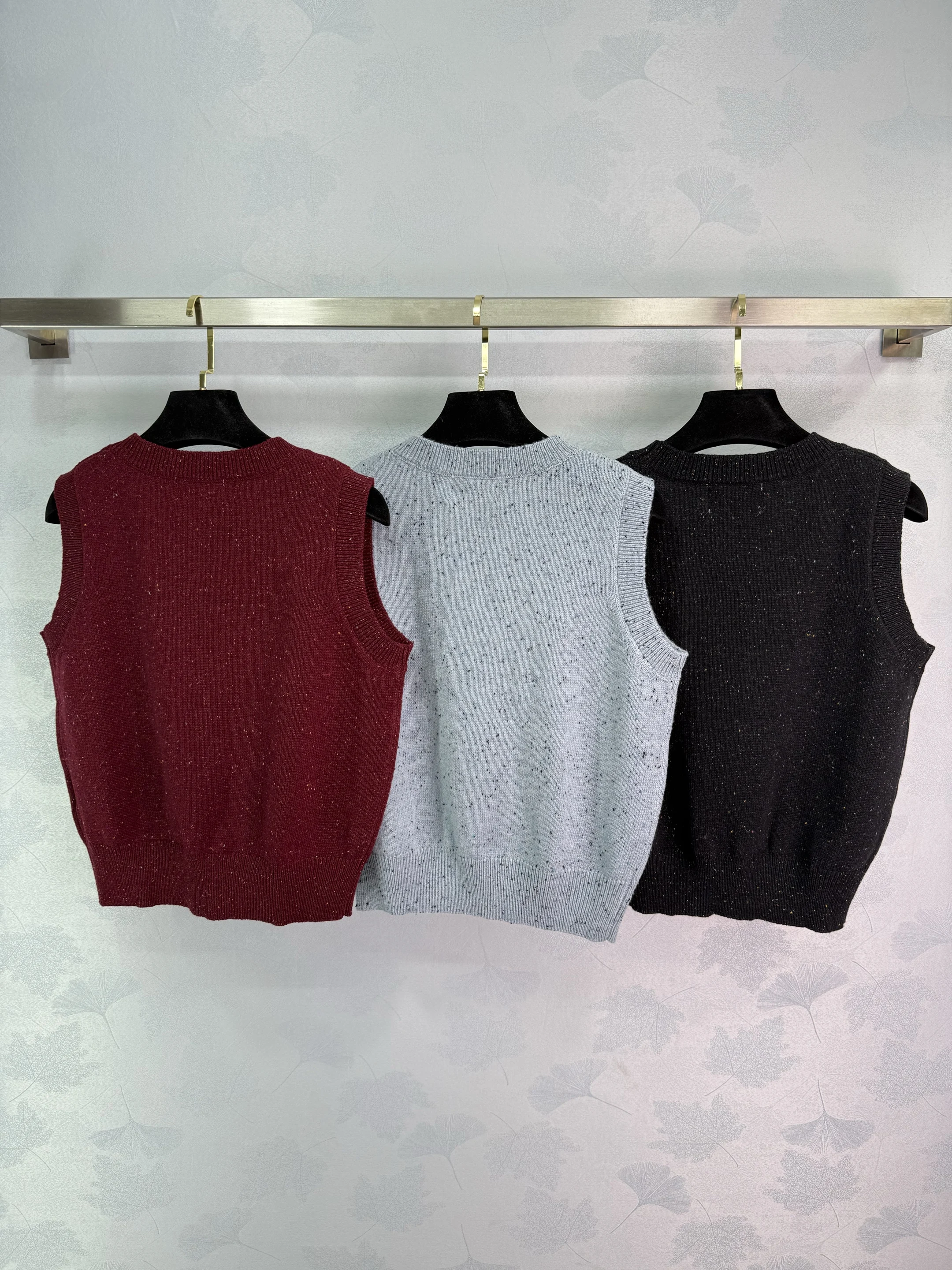 

2025 Autumn New Knitted Vest Soft Skin friendly Comfortable U Neck WYY-300