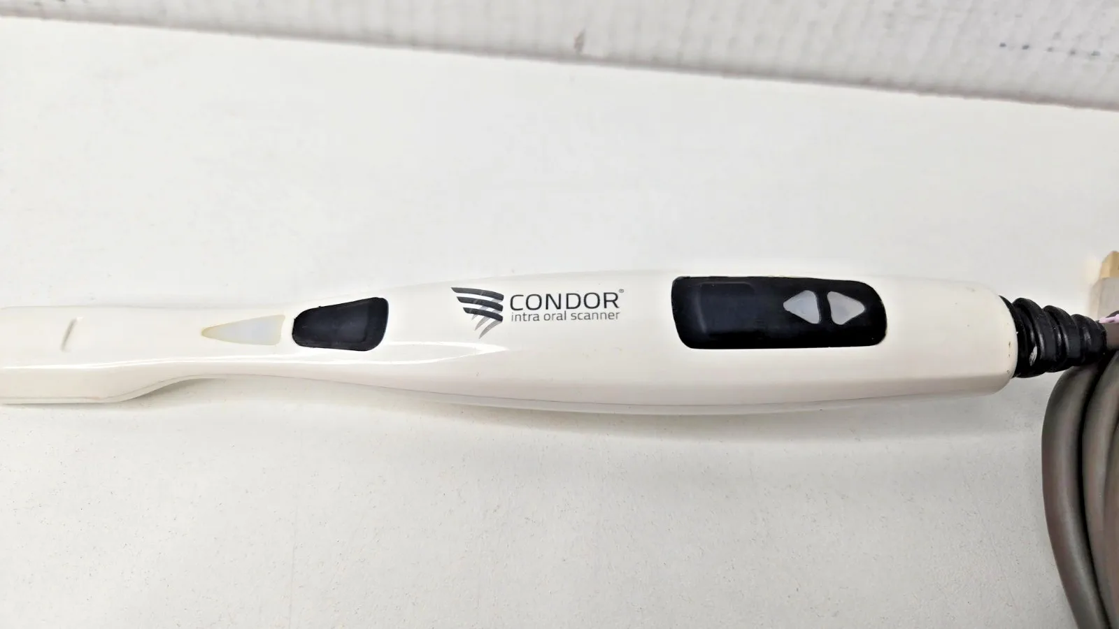

TT BUY NOW BUY 6 Get 3 Condor Intraoral 3D Scanner for CAD/CAM Dentistry Handpiece Only No Software