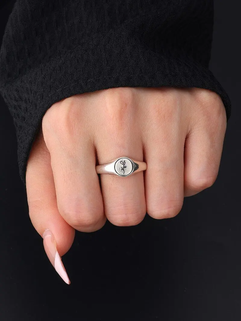 Anel de prata esterlina S925, anel de prata envelhecido vintage, design de carimbo de símbolo personalizado, anel de estilo unissex, anel de prata moderno e exclusivo para homens e mulheres