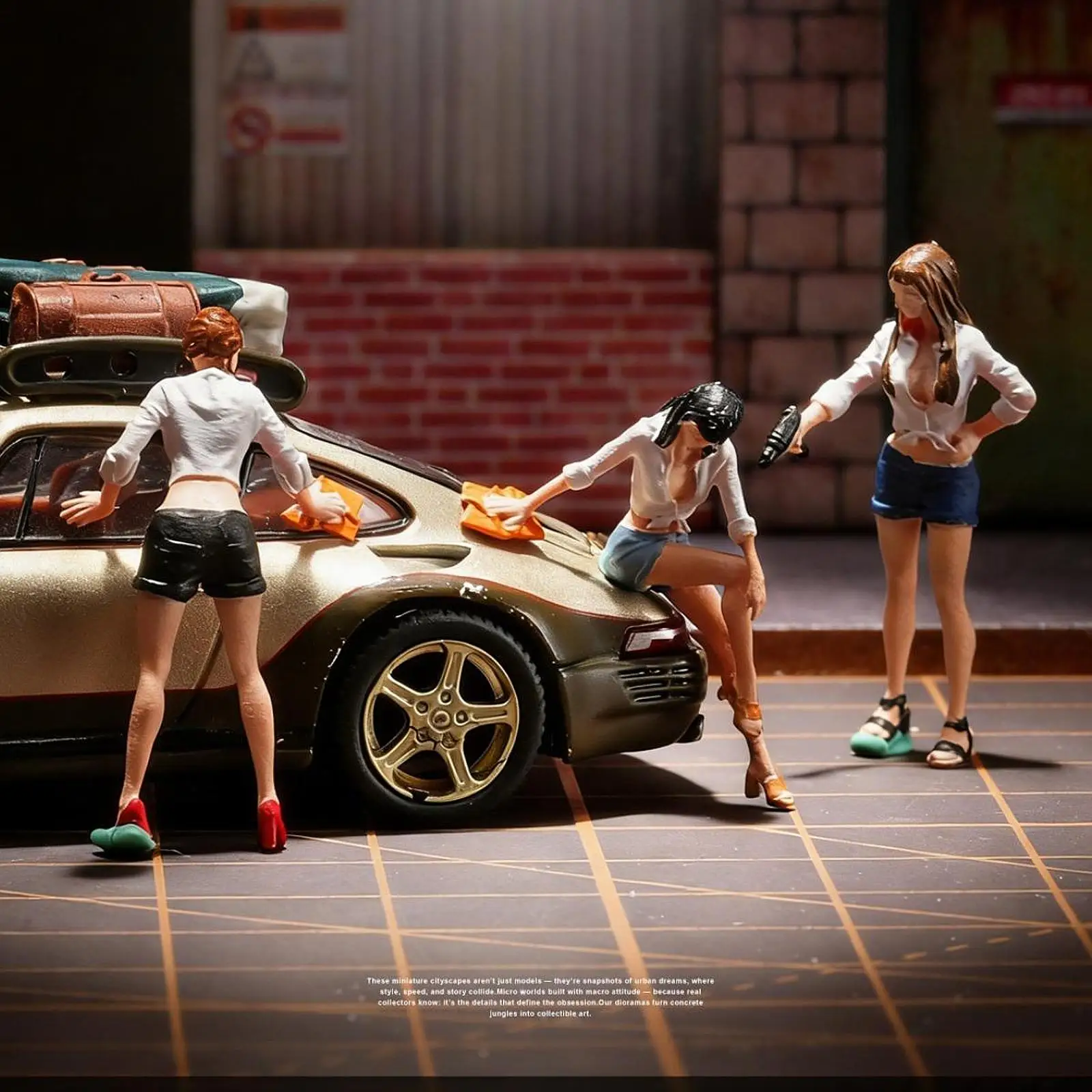 Diorama 1/64 Miniature Figures Model Resin Realistic Beauty Car Washer Action Figure Character Models for DIY Scene Sand Table