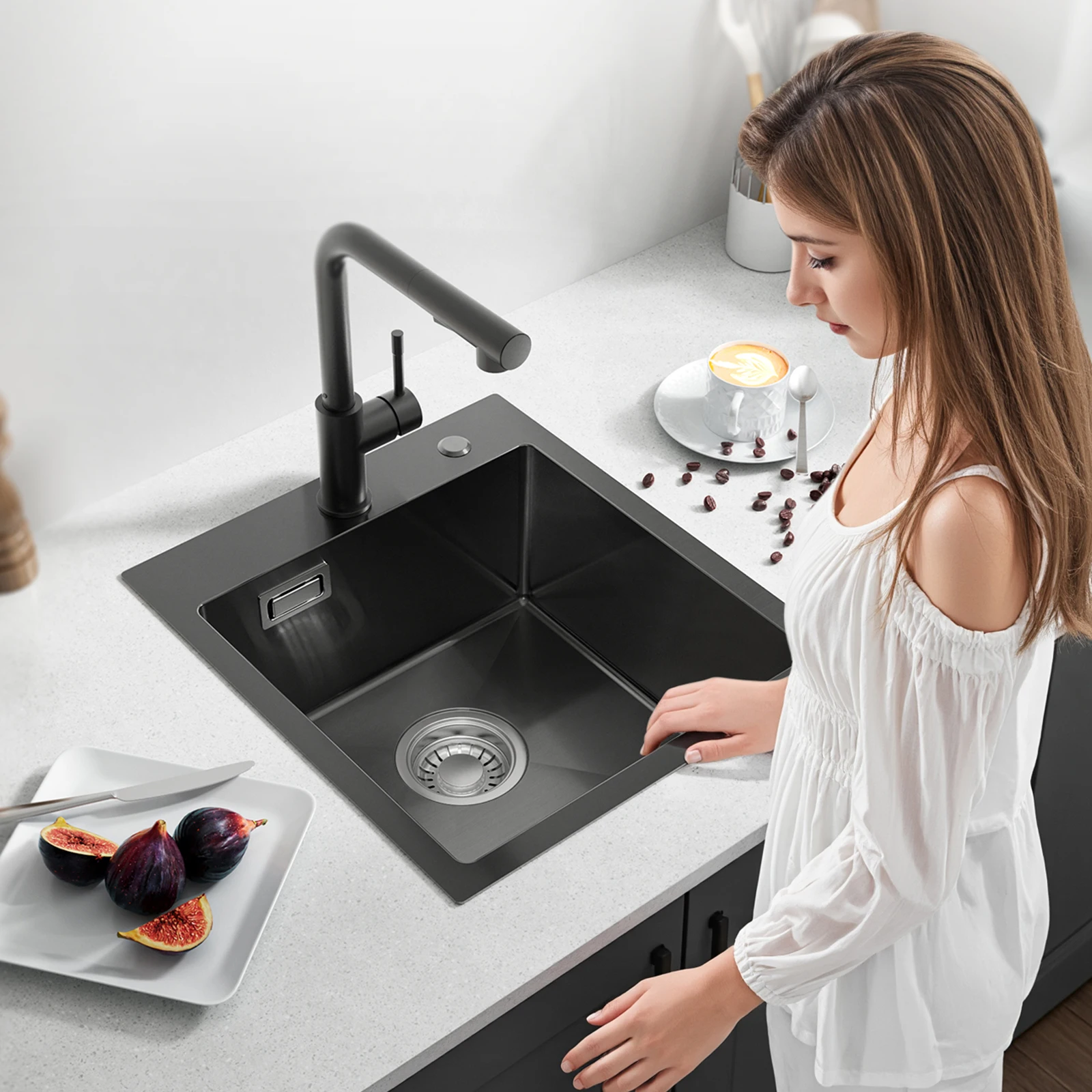 Évier de Cuisine 40x45cm Noir Revêtement Nano Acier Inox Évier à Encastrer Compact Simple Bac Anti-rayures Anti-condensation Siphon Anti-odeur Fait à la Main Petite Cuisine