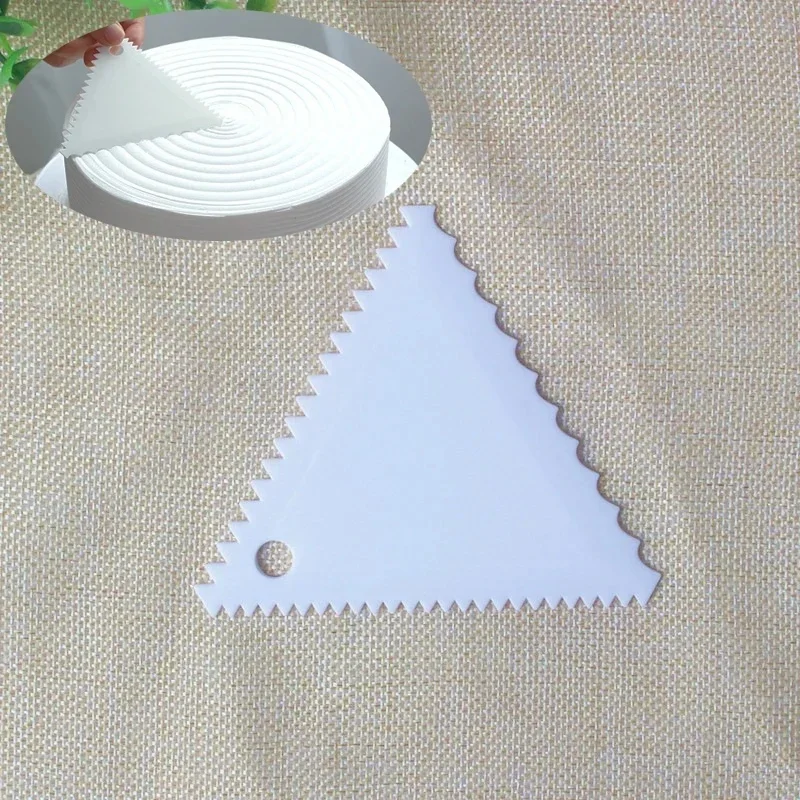 Grattoir à gâteau en plastique, peigne de décoration, couteau à gâteau lissant, spatule de cuisson, trancheur, coupe-pâtisserie, outils de décoration DIY