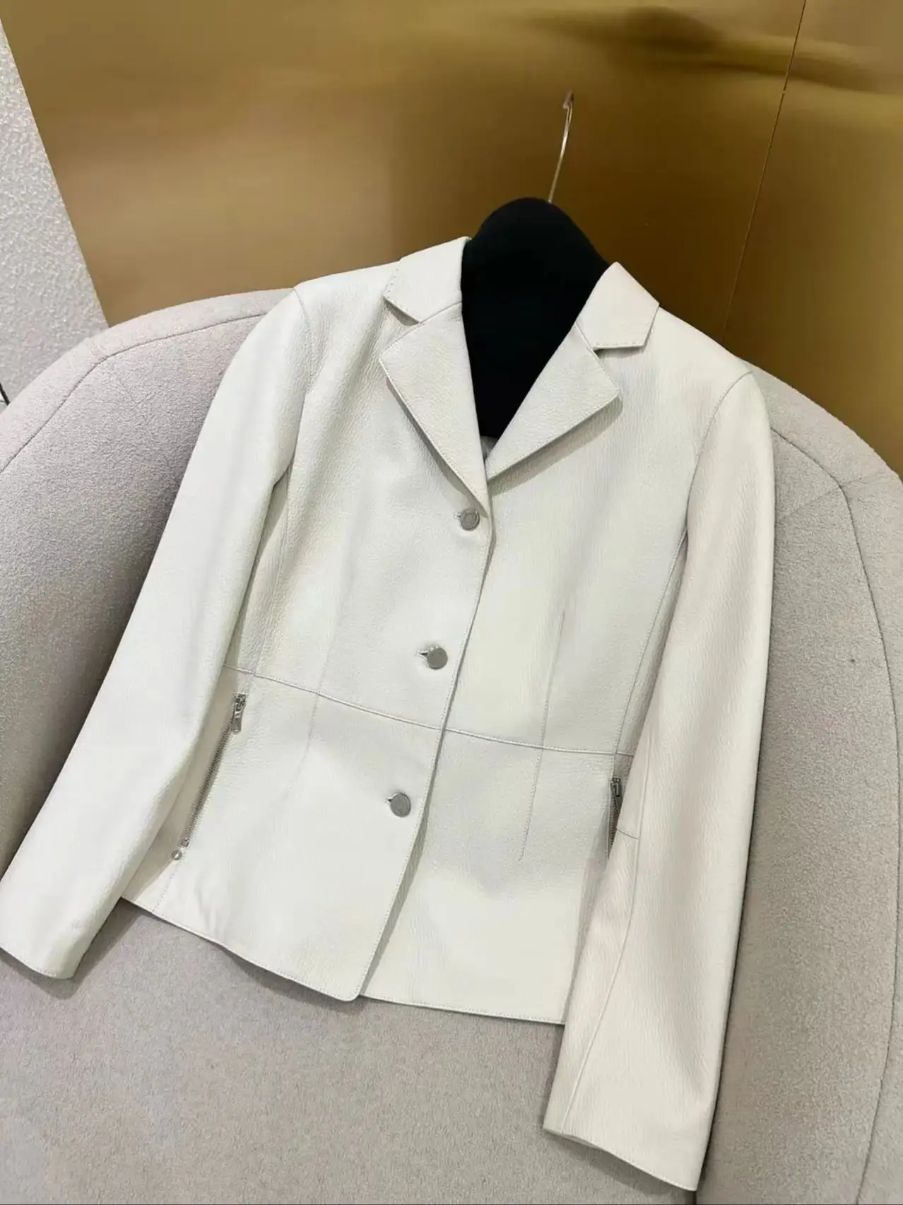 Kurtka ze skóry naturalnej w stylu casual z wykładanym kołnierzem