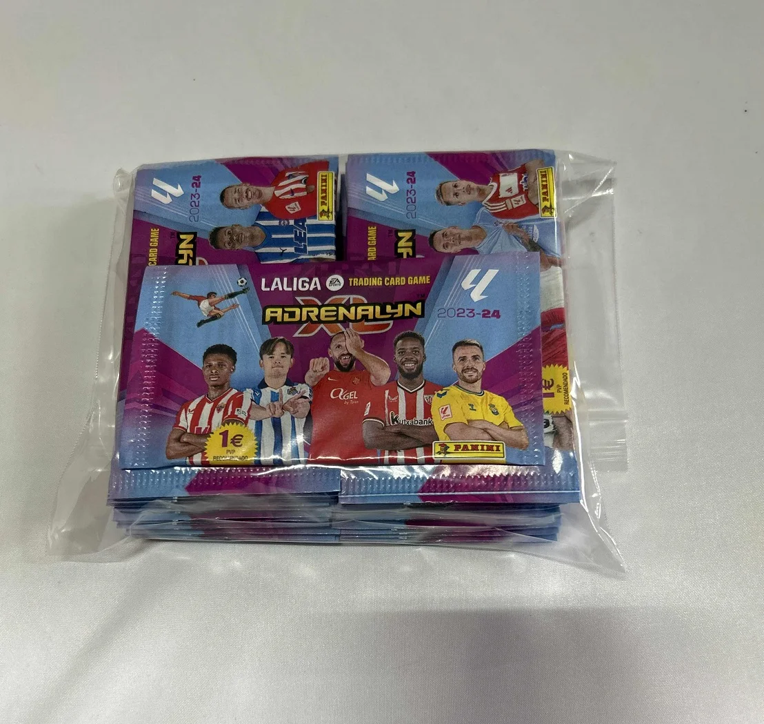 Archivador y 29 Sobres Adrenalyn XL 2023/24 de la Liga EA Sportsl - Coleccionables Oficial de Panini - (LEED DESCRIPCIÓN PARA MAS INFORMACIÓN SOBRE
