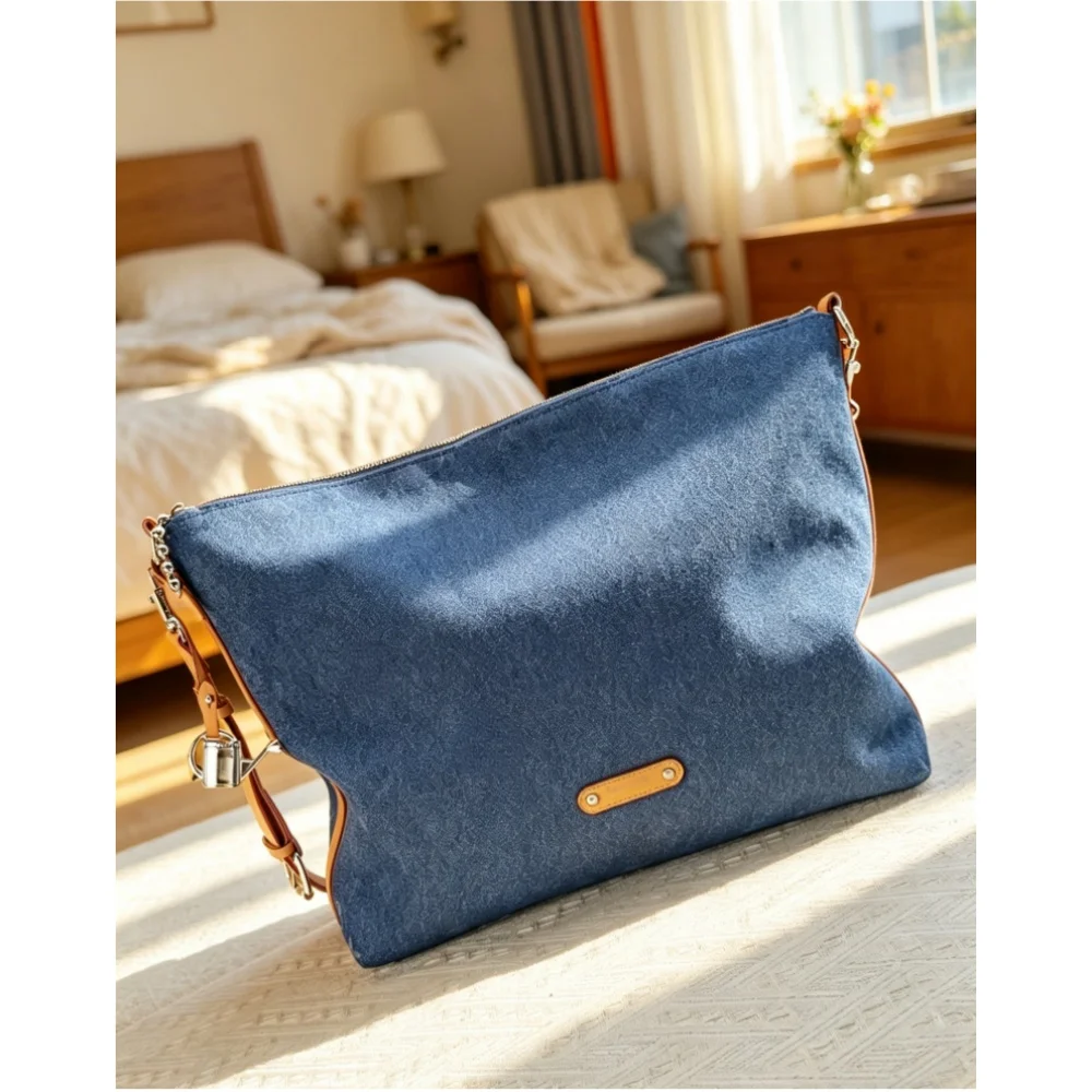 2026 Size: 48x36x12 cm no box New Model - Versatile and Fashionable PU Leather Bag - Durable,High-Quality and Affordable