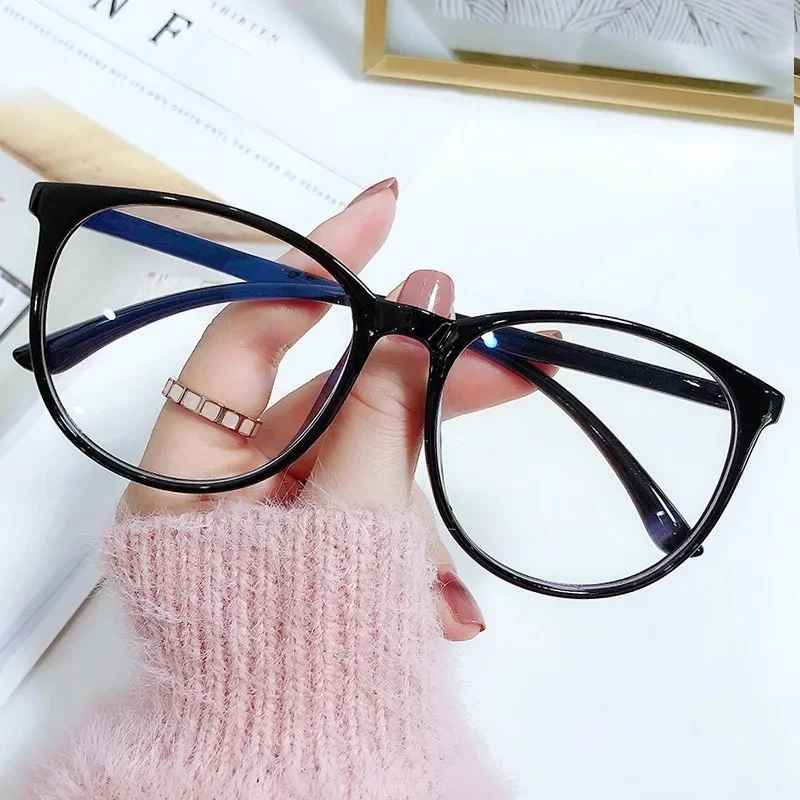 1 szt. Proste okulary blokujące niebieskie światło, damskie okulary przeciwsłoneczne, ultralekkie, wielokolorowe, idealne na prezent. — 2