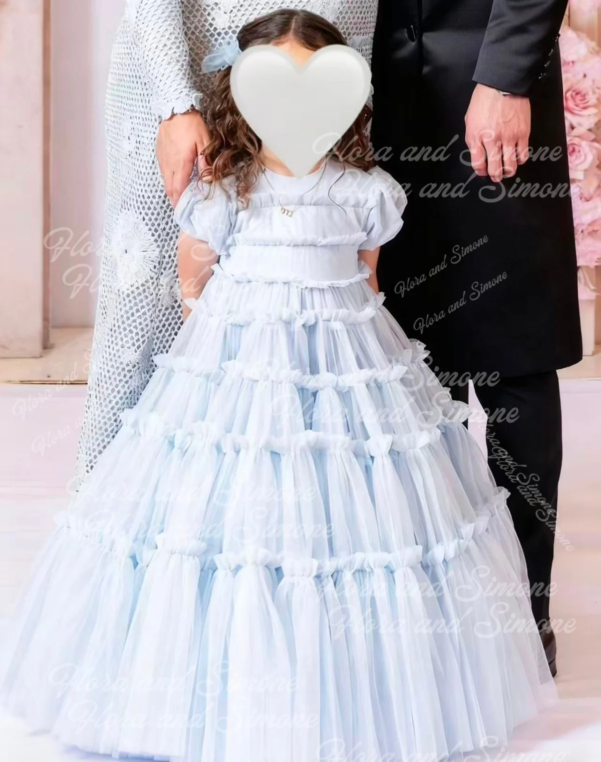 

Customized gown puff sleeves Chiffon Elegant Flower Girl Dress for Wedding Ceremonies Formal Receptions Holiday Celebrations