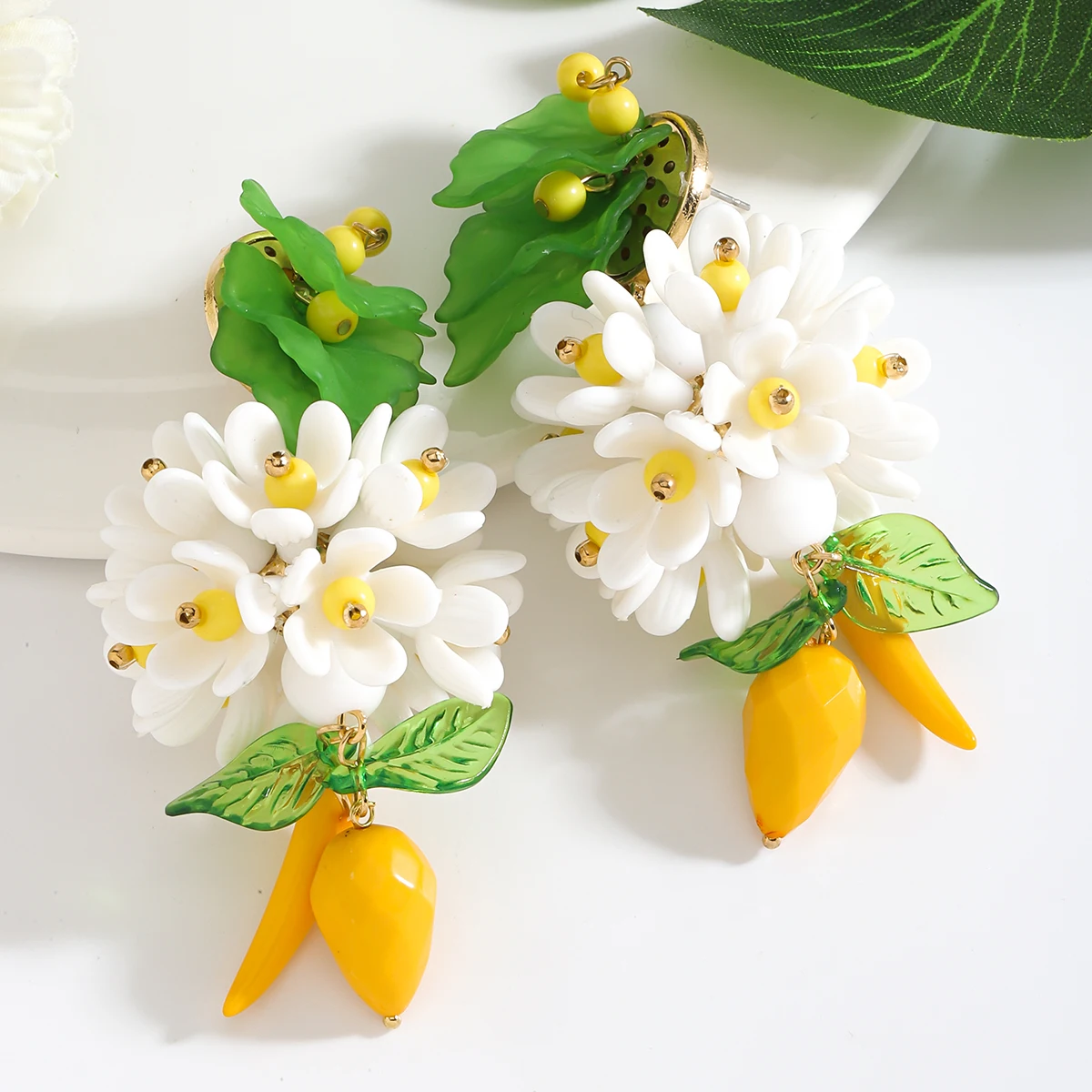 أقراط ليمون ثلاثية الأبعاد للفتيات من Zaa ، أقراط زهور مع سحر ، مثالية لقضاء العطلات على الشاطئ ، مثيرة للاهتمام ، جديدة