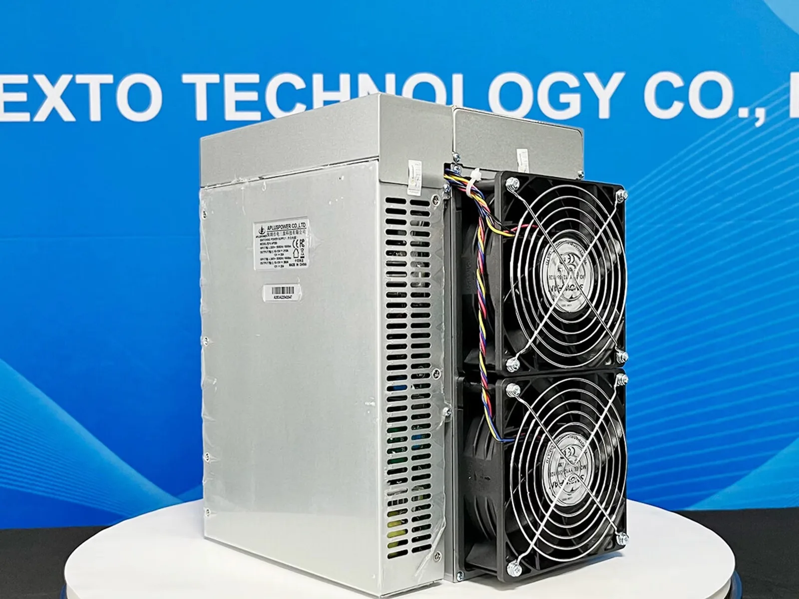 BUY 5 GET 8 Hot Sale ZEC Miner Bitmain Antminer Z15 Pro 840Kh/S 840K Z15 420k Equihash Algorithm Mining Machine for Zcash ZEN ZE