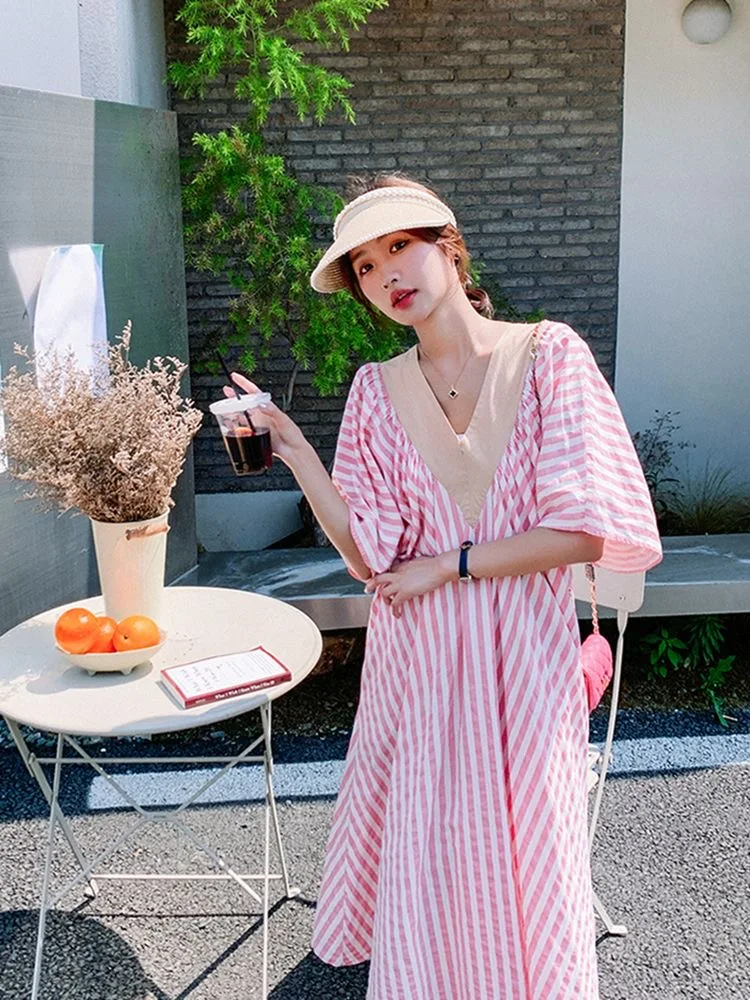 Fashion Loose V-Neck Spliced Folds Vestidos Striped Casual Dresses Women's Clothing Summer New Oversized All-match Midi Dress