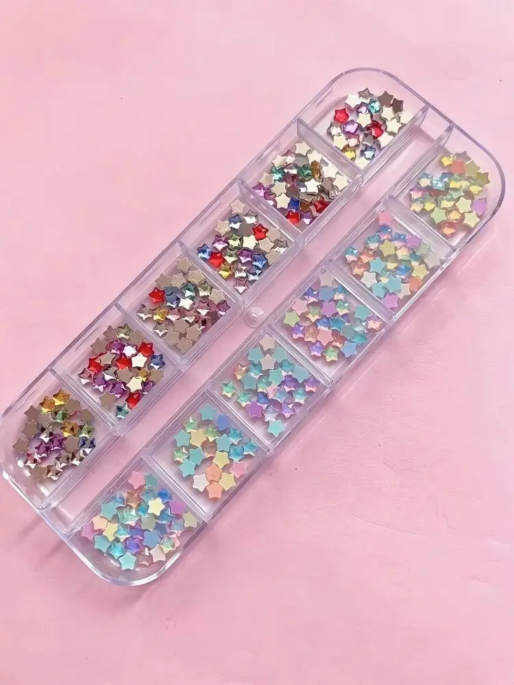 12 Stück Sommer-Karo-Nagelaufkleber Y2K Mocha Seestern- & Sternmuster mit Strasssteinen, DIY Nagelkunst für Alltag & Date – Detail 2