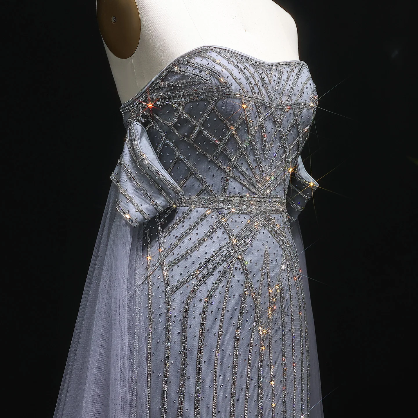 Sharon กล่าวว่า Sparkly Rhinestones Caramel Mermaid สีเทาชุดราตรี Cape แขนยาวสีชมพูงานแต่งงาน SS106 ที่กําหนดเอง