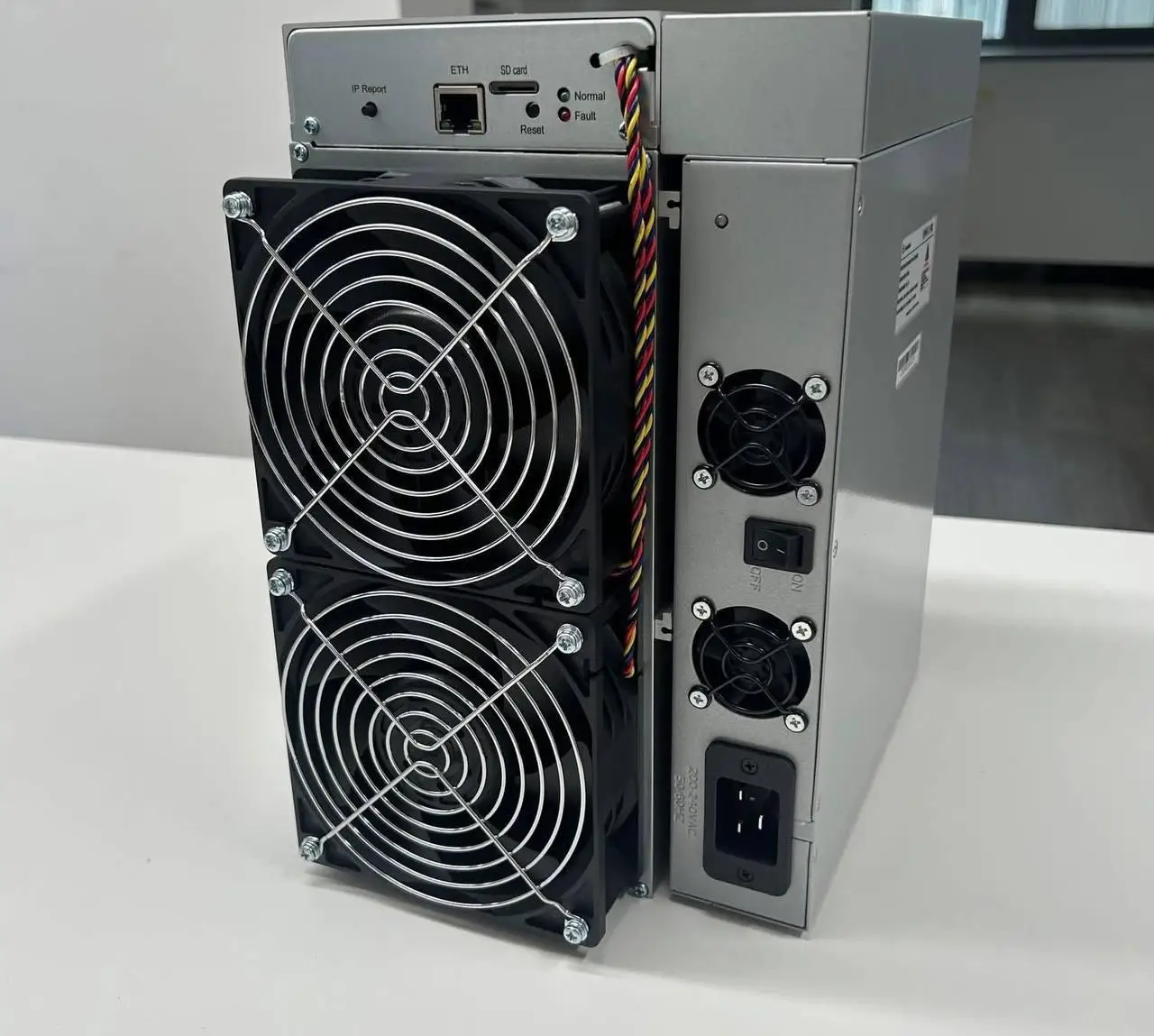 

Совершенно новый, высокодоходный алгоритм ALEO Miner IceRiver AE3 с быстрой доставкой