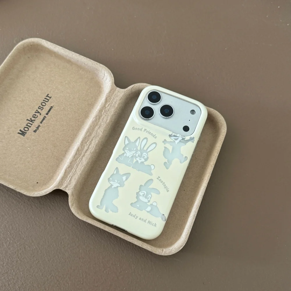 

Стильный позолоченный полый чехол для телефона Zootopia, подходит для iPhone 14/15/16/17 Pro Max, 17 Pro, популярный новый противоударный защитный чехол