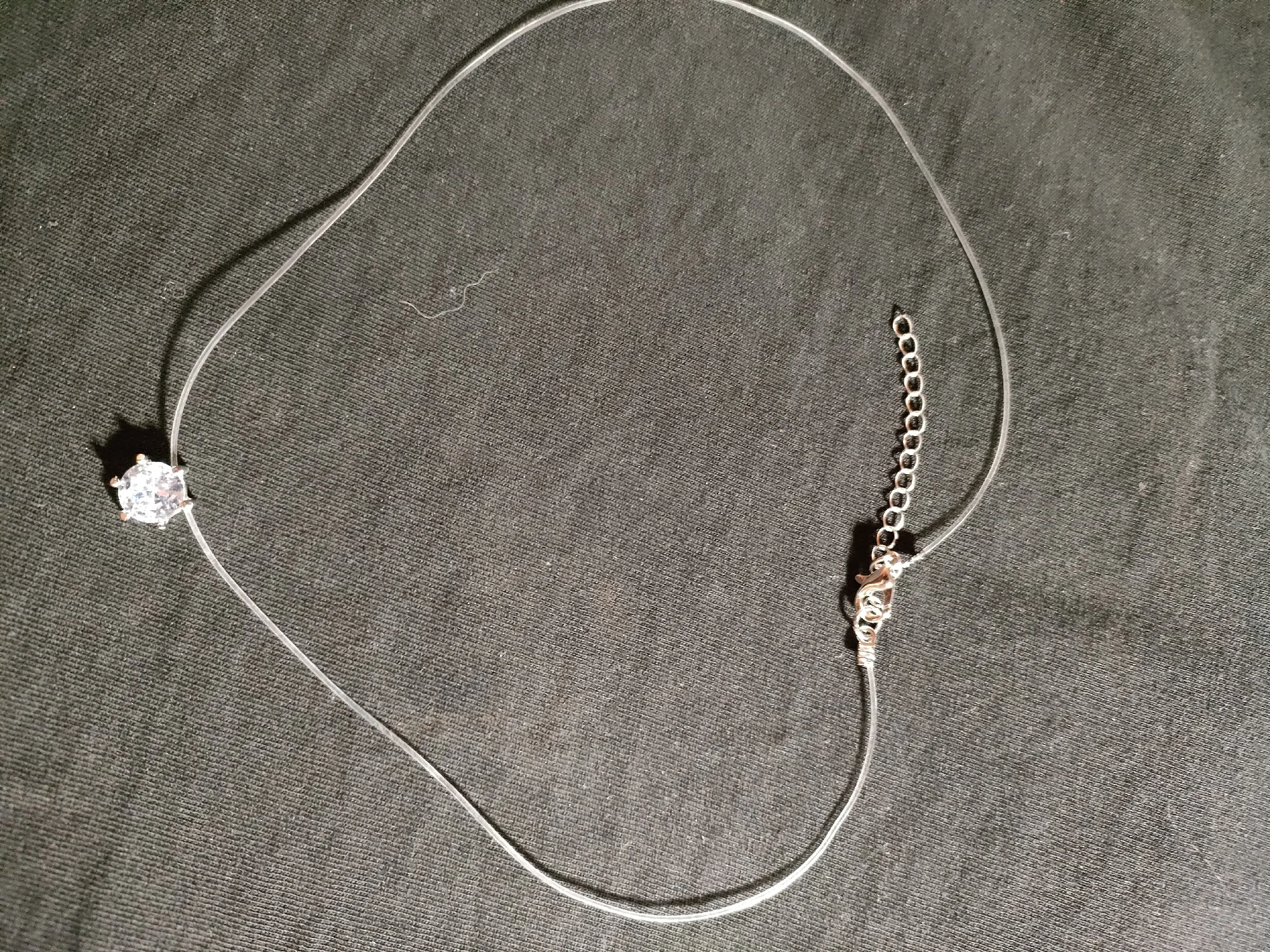 Transparent Fishing Line Invisible Pearl Necklace Simple Round Bead Choker Pendant Delicate Ladies Short Necklace Fashion Collar photo review