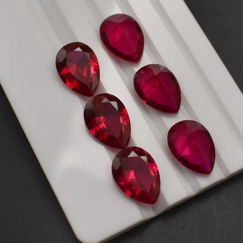 

Large Red Ruby Corundum Sapphire 13x18.0mm 15.0Cts Pear Cut Sri-Lanka VVS Loose Gemstone For Jewelry Making