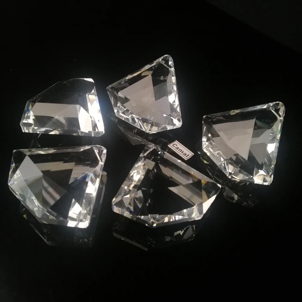 Camal 1PCS Clear 48mmx42mm K9 Crystal Glass Diamond Triangle Drop Pendants Prisms Parts SunCatcher Lamp Lighting Home Decoration