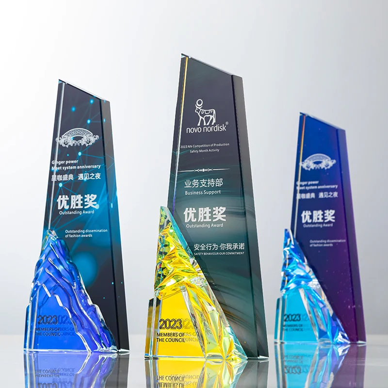 LvshenGifts Glass Summit Peak Award Premio de vidrio grabado personalizado Premio corporativo personalizado Trofeo de premio excepcional
