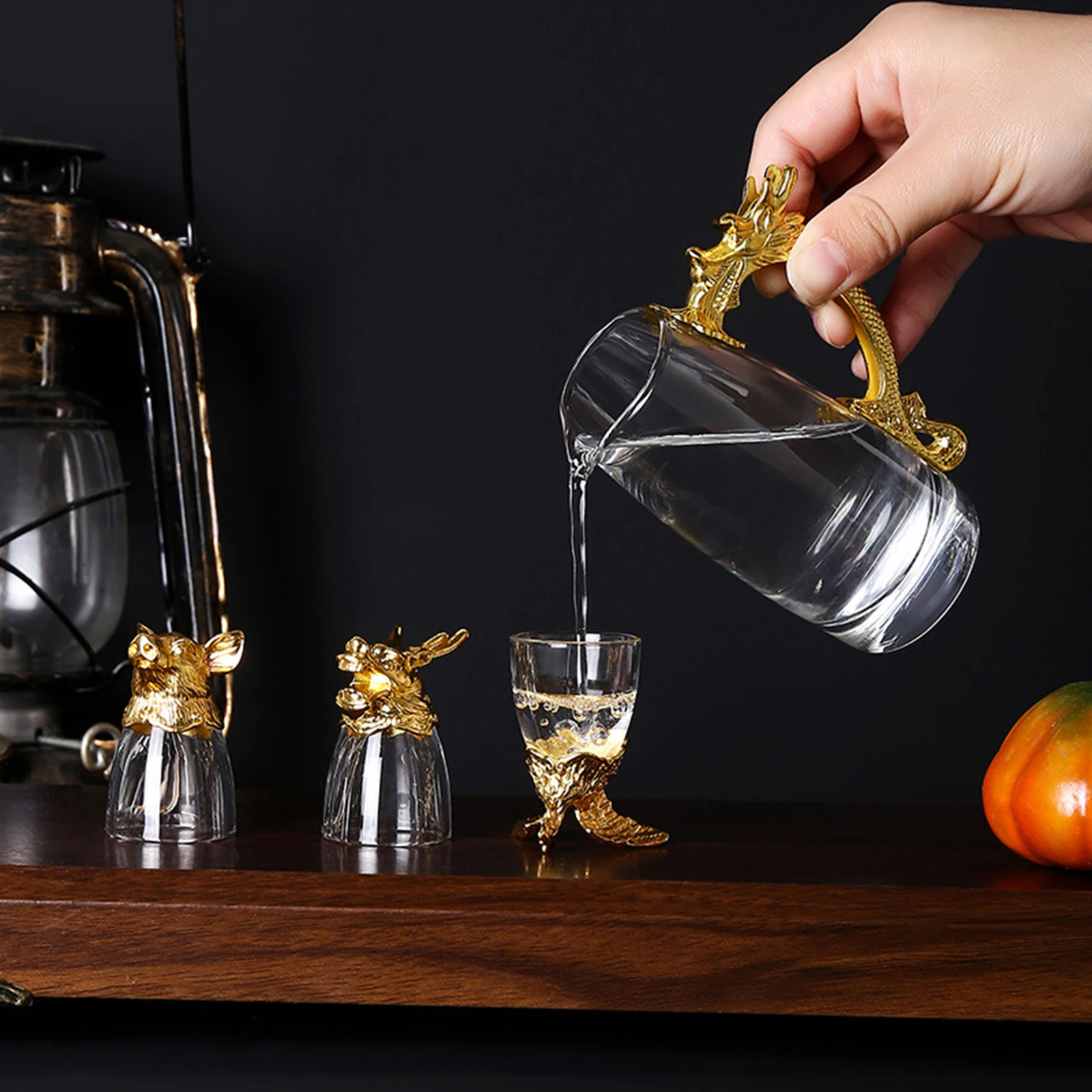 Glasses Set Chinese Style Gold Drinking Glasses Decanter Set for Bar Wine Splitter Set Flagon Glass Sets Tableware