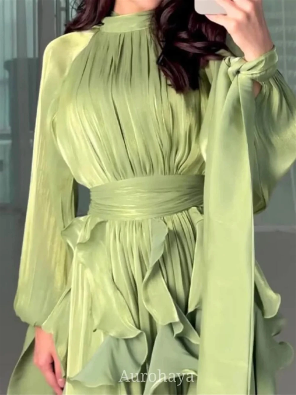 Sansa Personalizzato Collo Alto A-Line Manica Lunga Multistrato Pieghe Abito da ballo Elegante Abiti da Noche Pavimento-Lunghezza Serata Formale