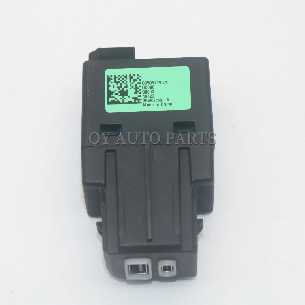 35593758 Console centrale avant chargeur USB médias Hub Port extérieur pour Dogde Hornet 1.3L 2.0L 2023-2025