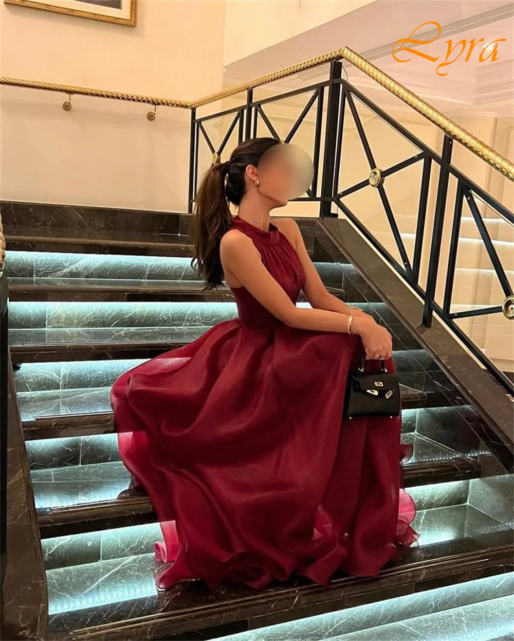 

Customized Formal Organza A-Line Evening Dress Exquisite Halter Prom Dresses Luxury Floor Length Special Occasion Gowns