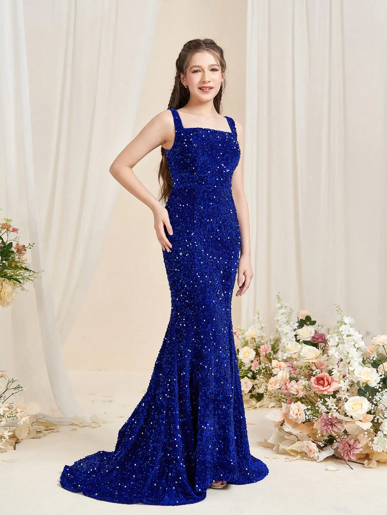 Vestido formal adornado con lentejuelas brillantes para niñas adolescentes: escote cuadrado, falda favorecedora a medida de sirena