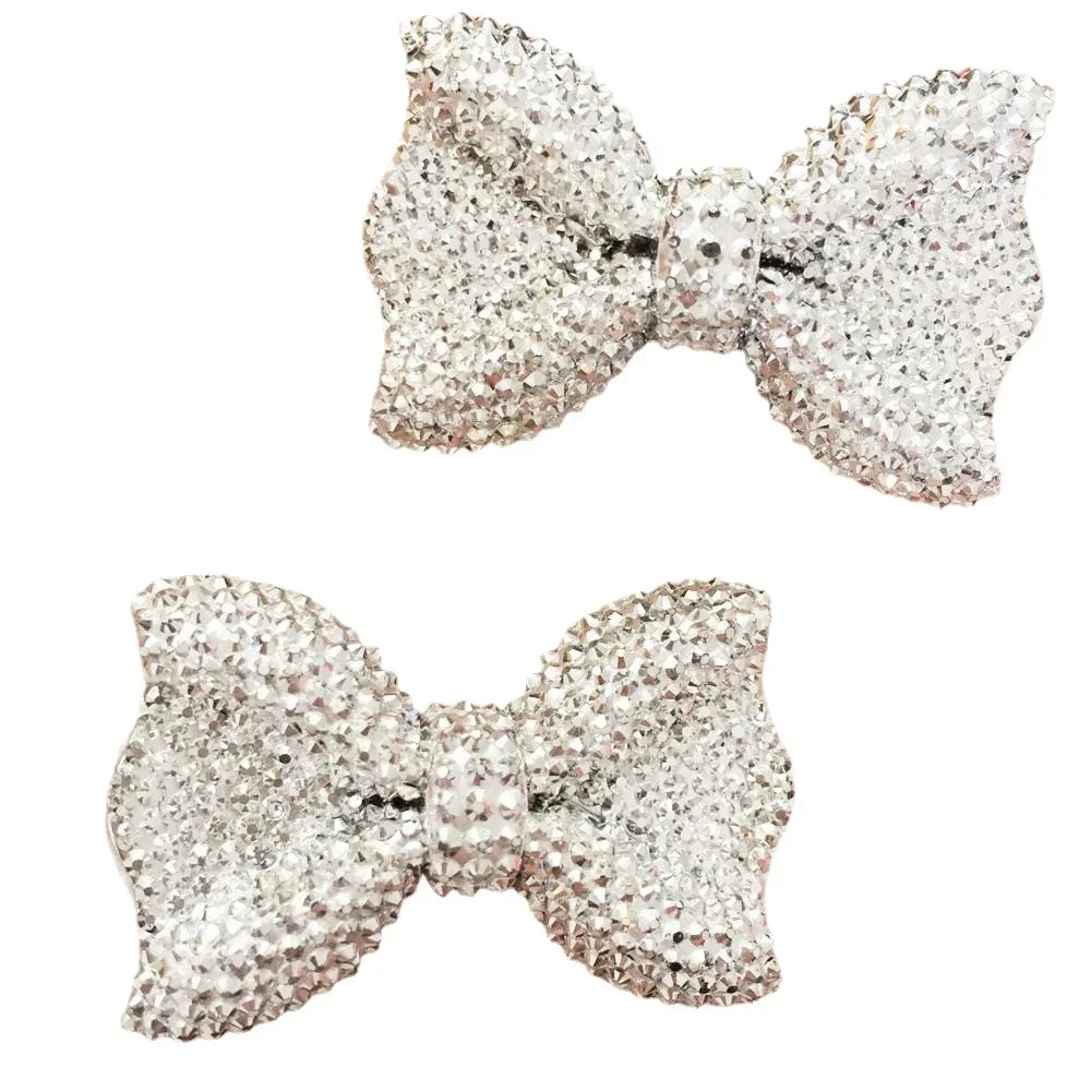 2 szt. Bling żywica duża srebrna kokarda z płaskim tyłem kamienne aplikacje DIY ślubne księga gości ozdoba akcesoria do spinek do włosów Craft SF563 — zdjęcie 2