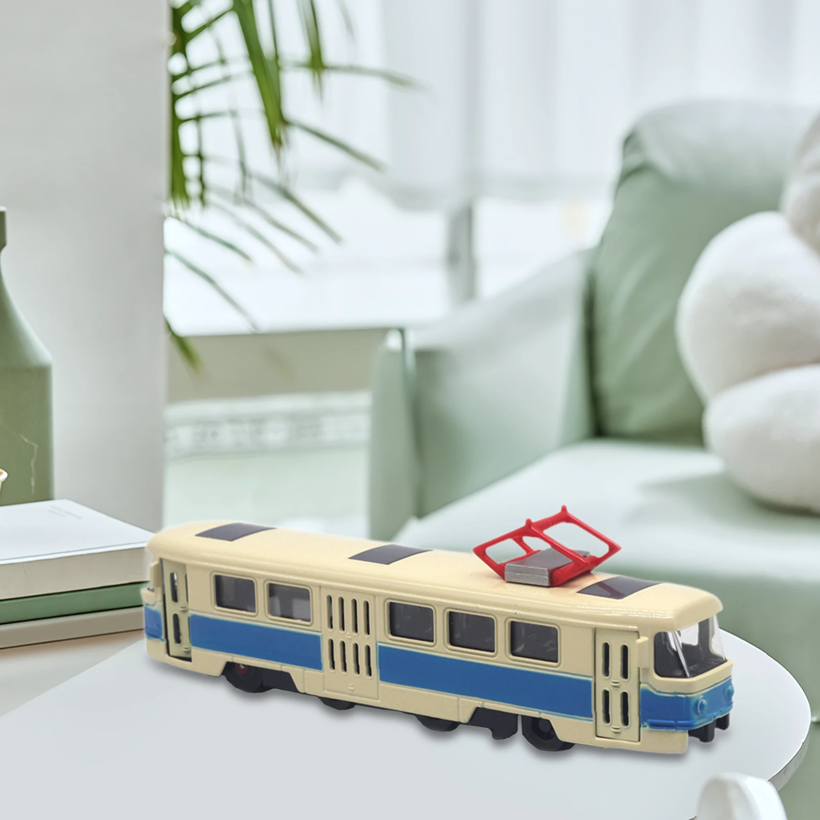 Schaal 1:90 Simulatie Legering Tram Model Speelgoed Diecast Legering Bus Geluid en Licht Muziek Metro Bus Decoratief Model Speelgoed Voor Kinderen