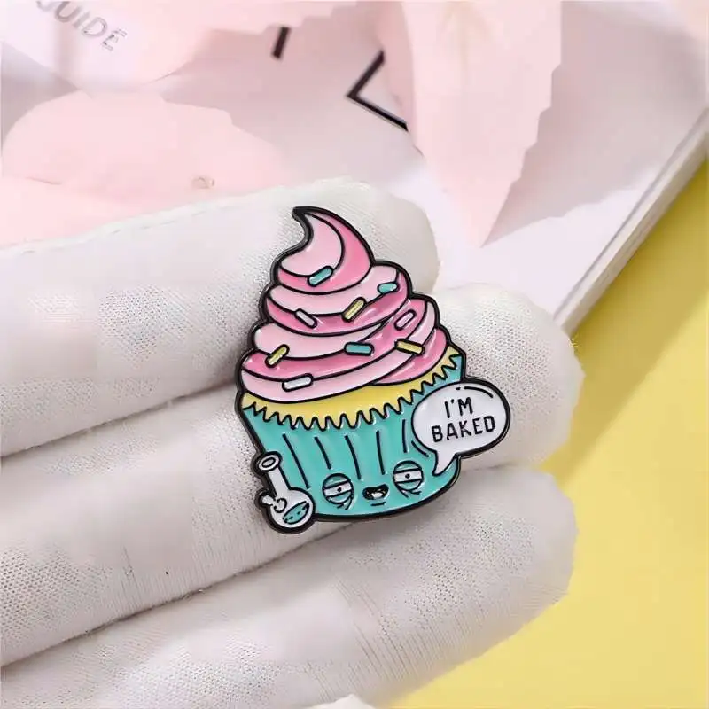 Cartoon Ice Cream Sundae Dessert Enamel Brooch Creative Cupcake Lapel Pin Badge Backpack Clothing Hat Accessories