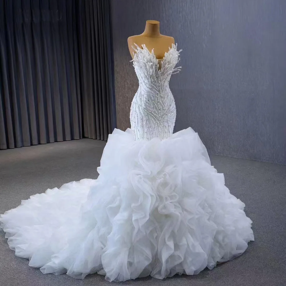 فستان زفاف فاخر على شكل قلب بدون أكمام وكشكشة وأربطة من الخلف مطرز بالخرز فستان الزفاف فستان الزفاف