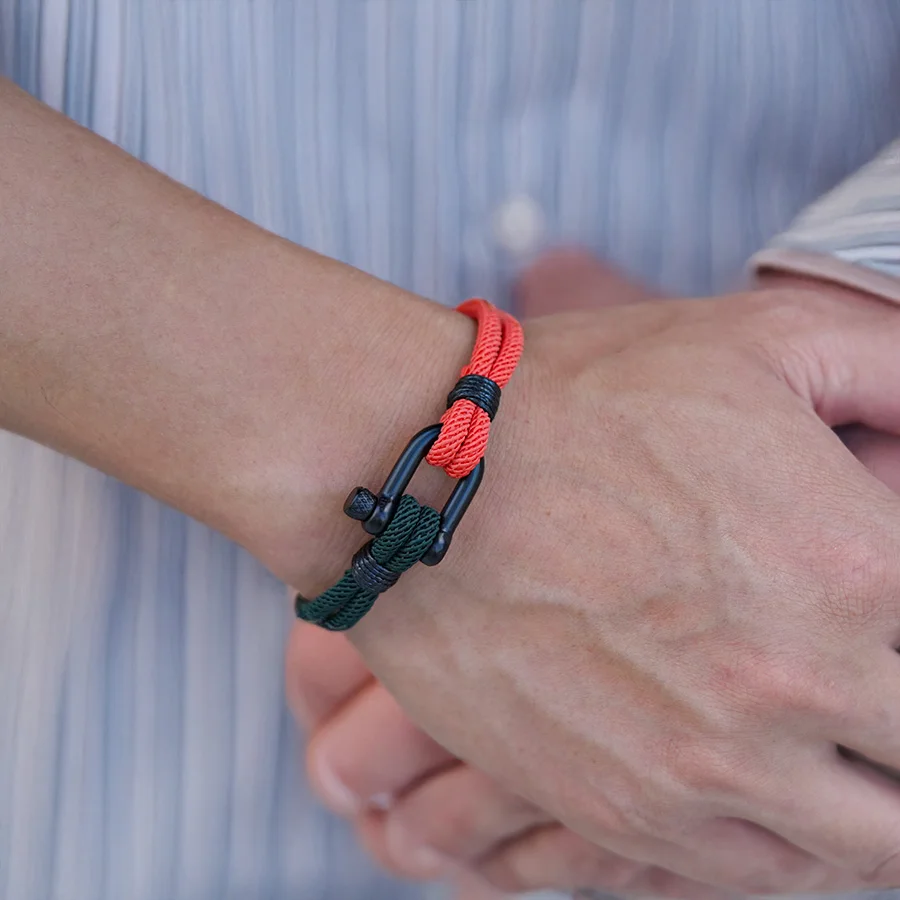 

Classic Color Blocking Design Bracelet For Men Grade A 4mm Rope Wrap Braslet Leisure Versatile Jewelry Accessories Pulsera Homme