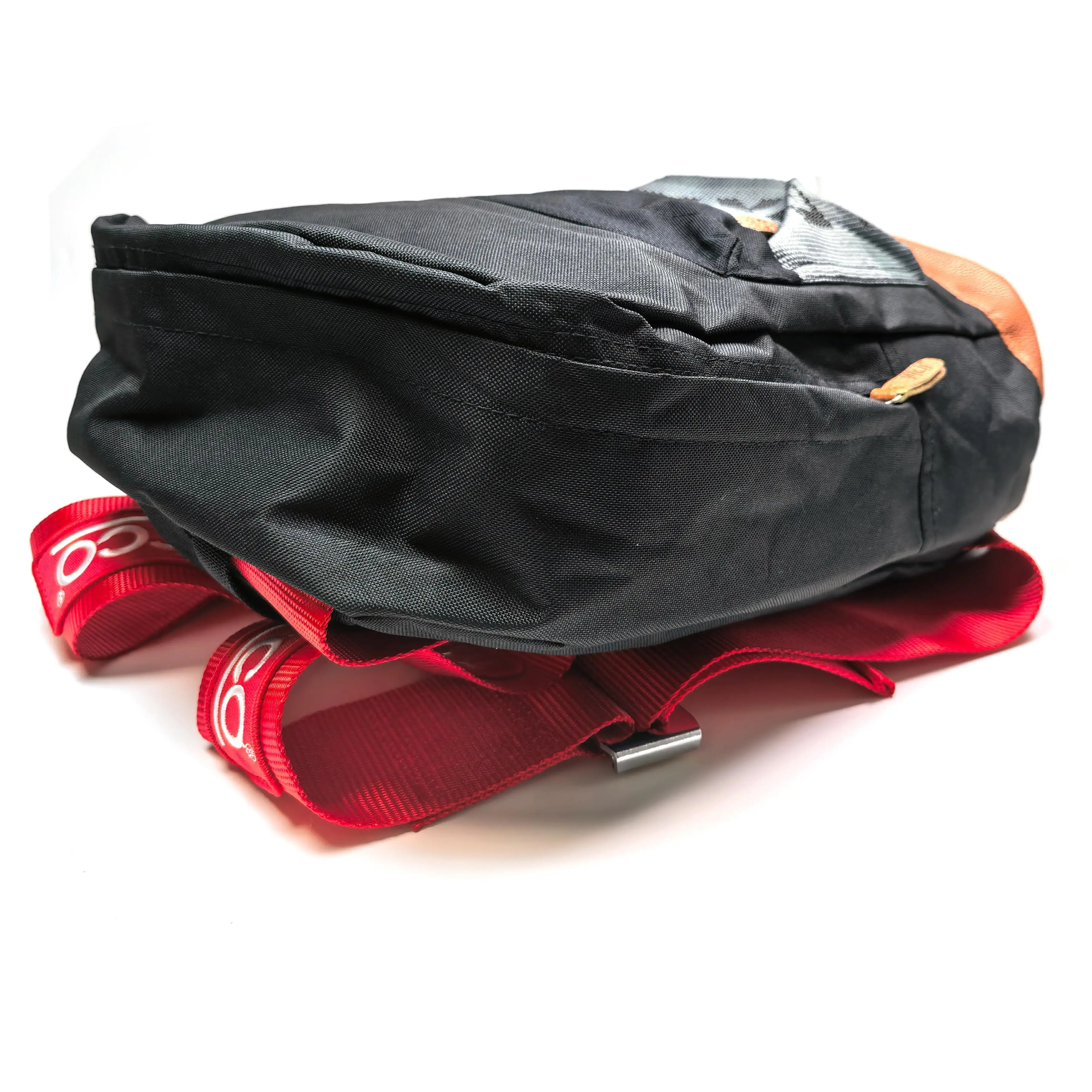 Unisex Large Capacity Motorcycle Racing Backpack, Multi-Compartment, Adjustable Padded Straps for Track Day & Bike Ride
