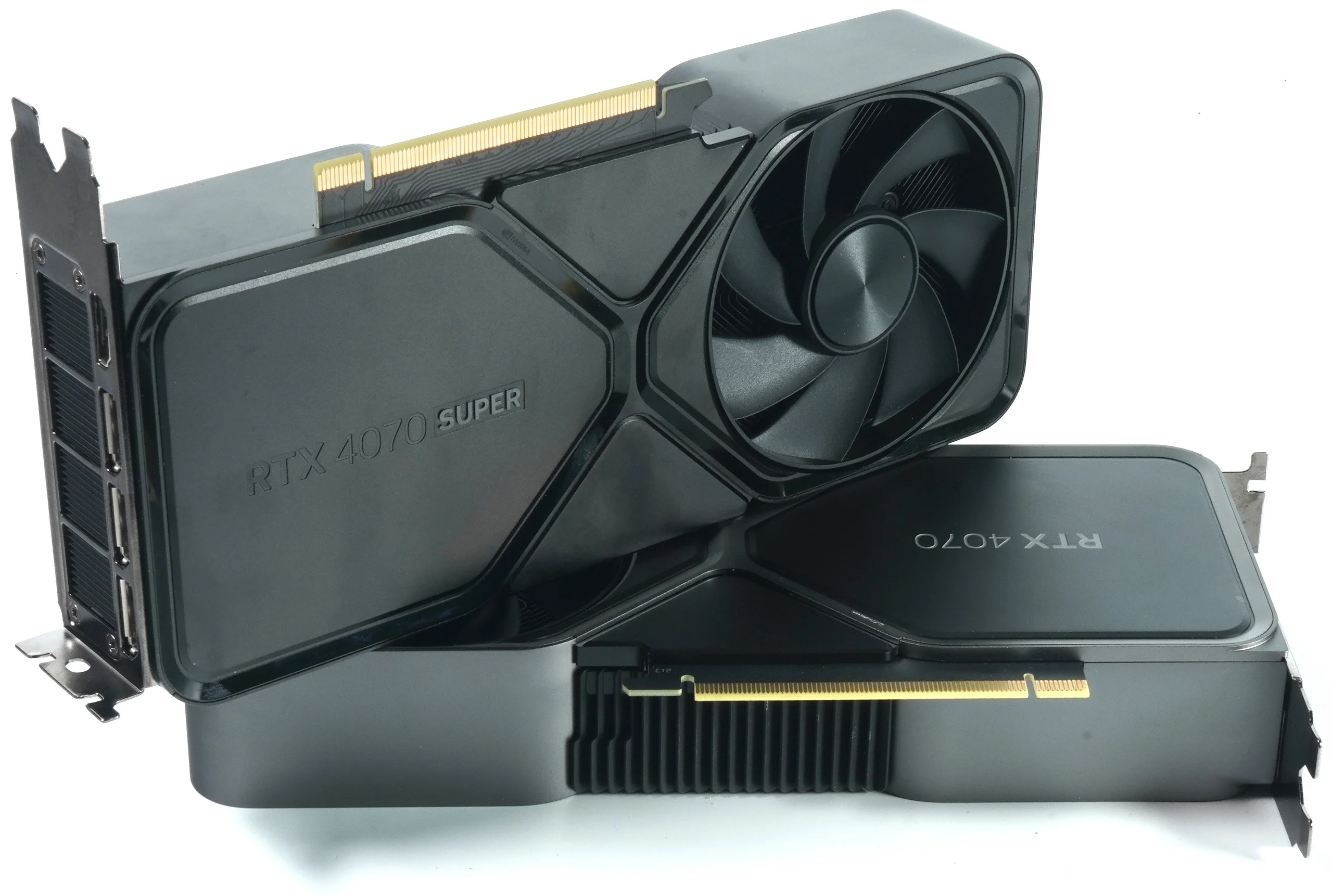 Używana NVIDIA GeForce karta graficzna RTX 4070 Super założyciele