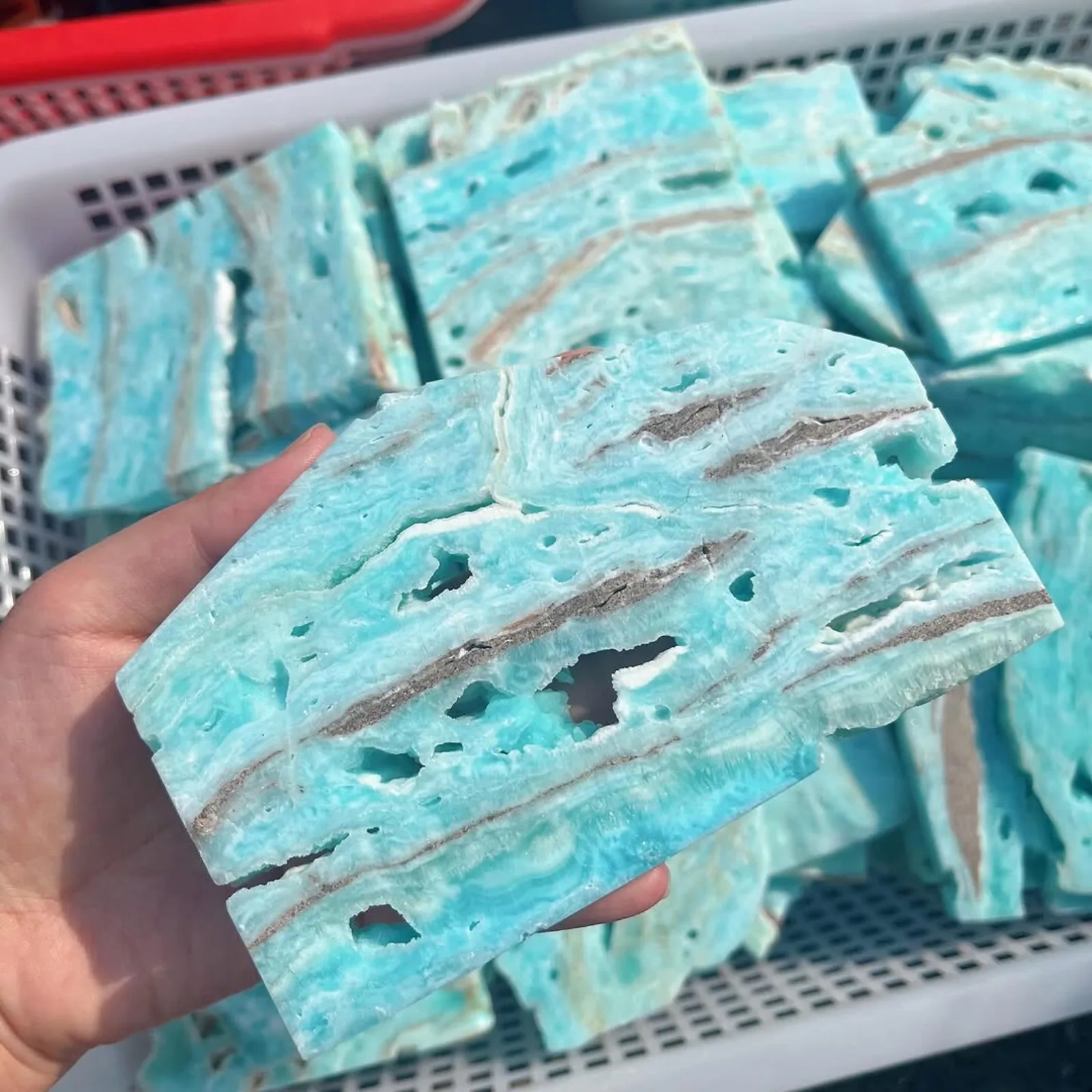 قطعة واحدة من ألواح الهيميمورفيت غير المنتظمة، مناسبة للديكور المنزلي، اختيار مثالي لهوايا العطلات