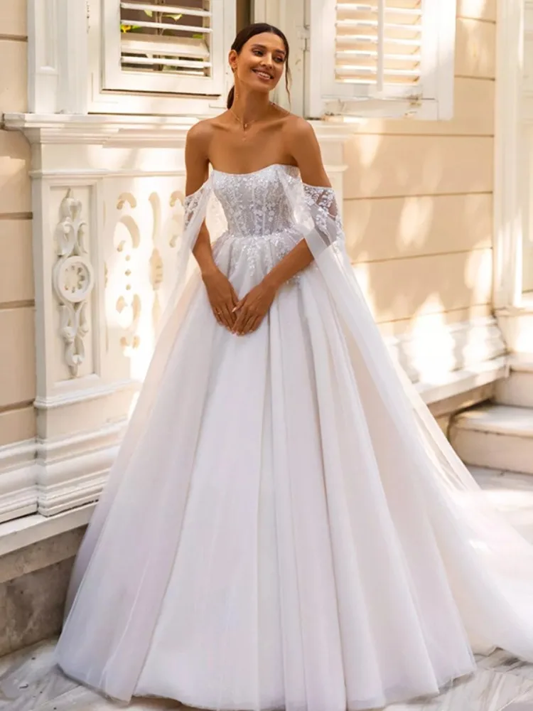 

Modest Strapless A Line Wedding Dress Detachable Sleeves Appliques Floor Length Bridal Bride Gown