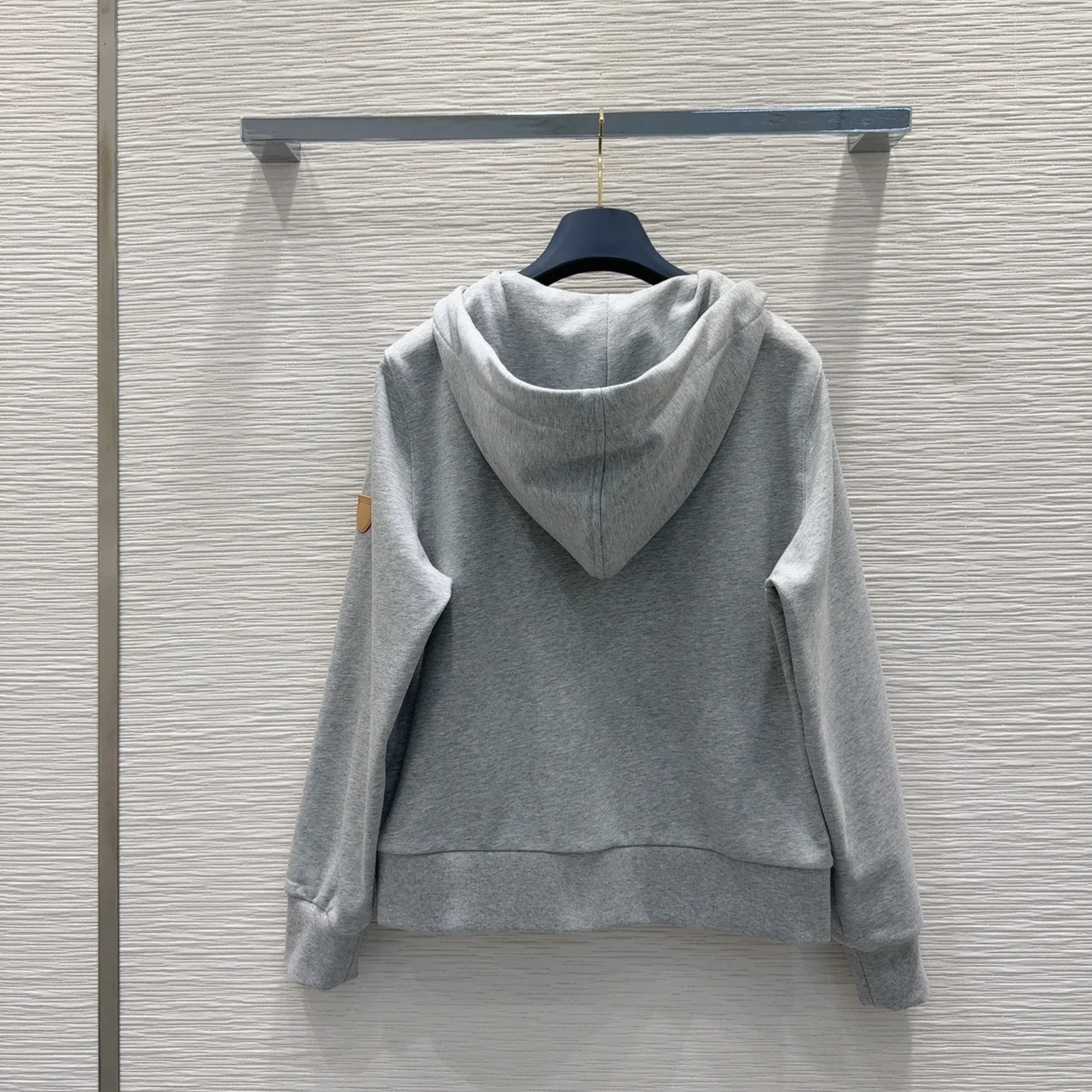 

2025 Spring and Summer Fashion Women's Casual Sports Suit INS Style Lazy Sweater Suit Cardigan Hooded Sweater with Shorts