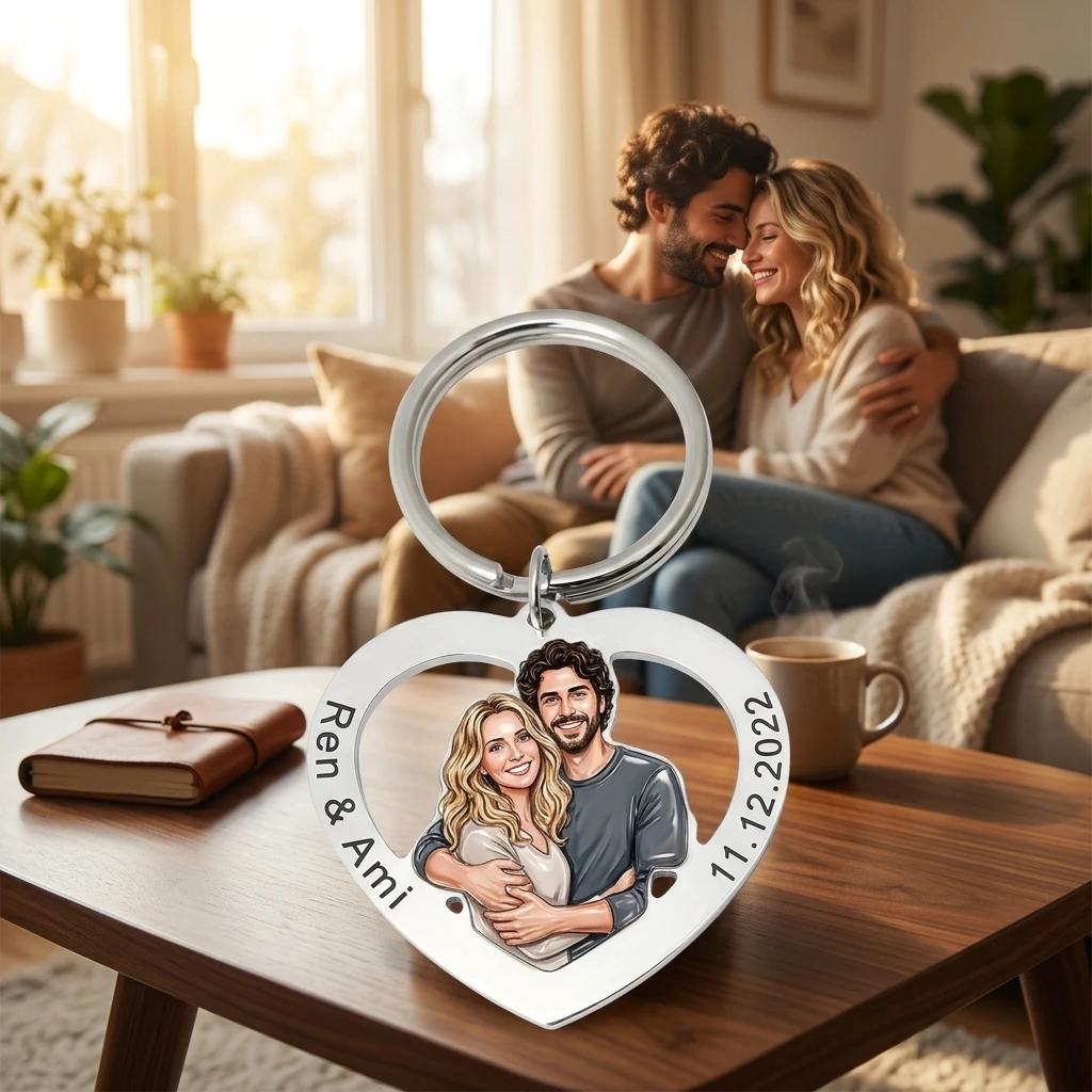 Personalisierter Foto-Herz-Schlüsselanhänger mit Cartoon-Porträt aus 304 Edelstahl, Individueller Name und Datum, Geschenk für Paare – Detail 2
