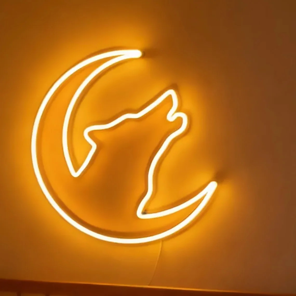 Moon Neon Sign Bedroom Decor Animal Wolf Howling at Moon Neon for Bedroom, Bar, Man Cave, Gaming Room Decor