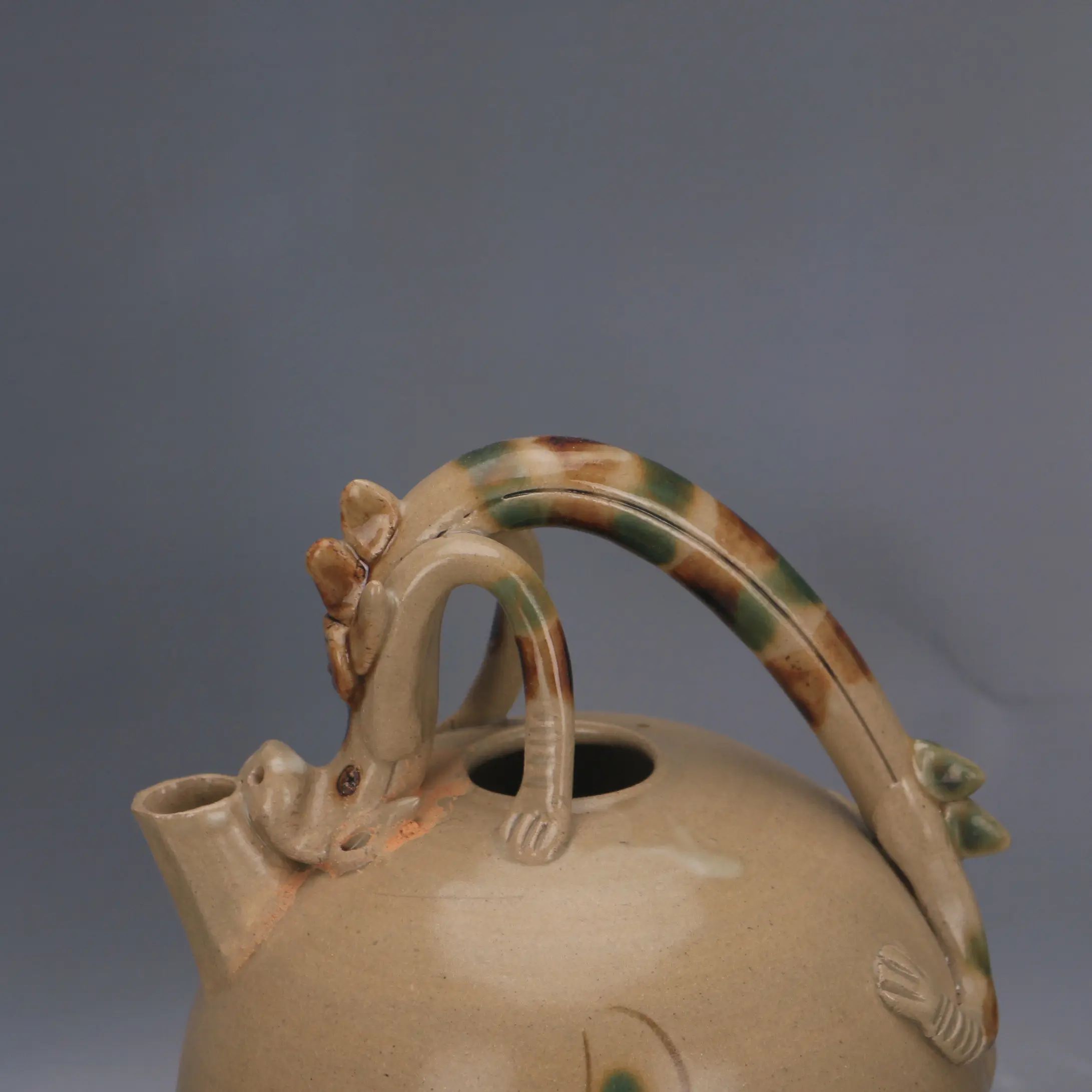Tang Dynasty Changsha Kiln Painted Dragon Loop Handle Pot Vintage Teapot Home Decor Collectible