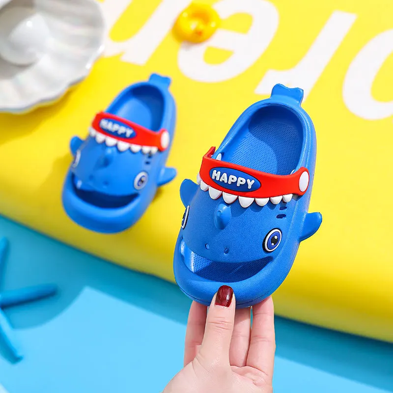 Summer Children\'s Summer Beach Outdoor Sandals  Boys’ And Girls‘ Cute Shark EVA Garden Shoes Anti-Slip Home Slippers