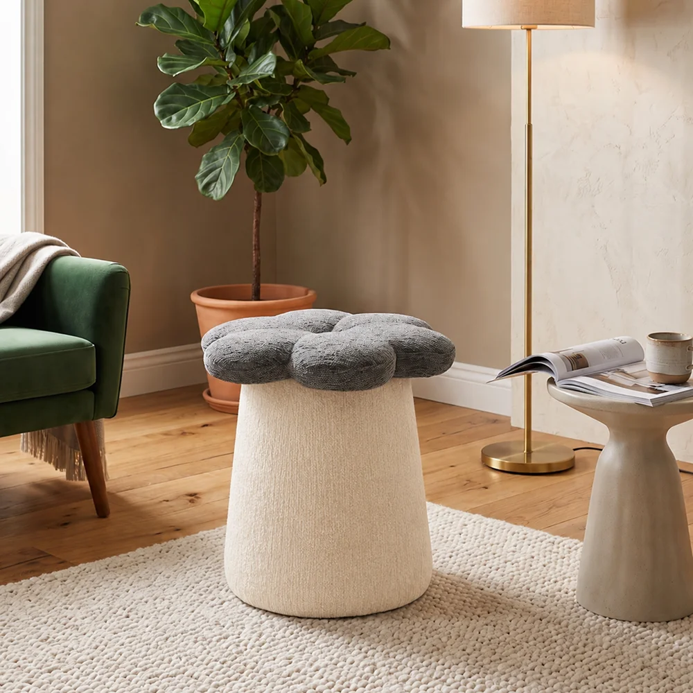 Flower Shape Vanity Stool Chenille Upholstered Ottoman 40cm Height Soft Padded Petal Seat Footrest Stool for Bedroom Dressing