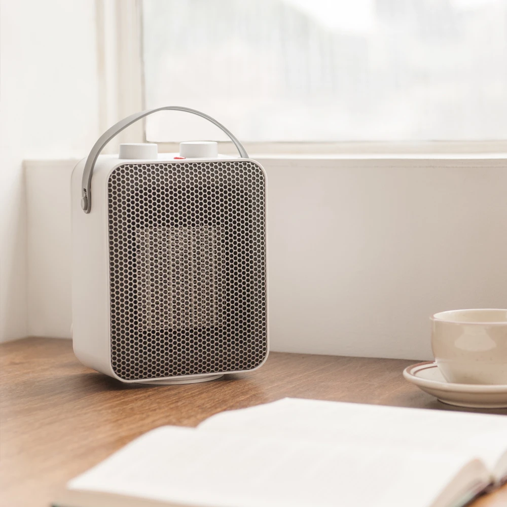 [투데이특가] 한일 미니온풍기 캠핑용 PTC 전기히터 좌우회전 온도조절 안전히터 발난로 H... - 4