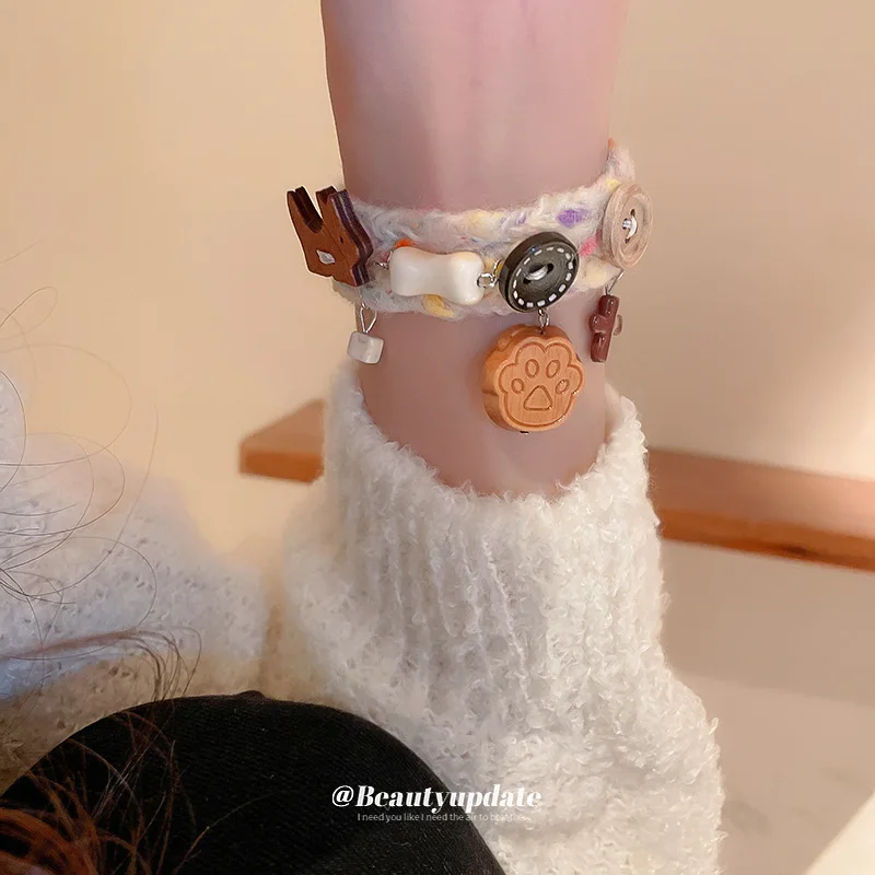 Wool Knitted Button Bear Bracelet Childlike Versatile Bracelet Sweet Girly Design Hand Jewelry for Women