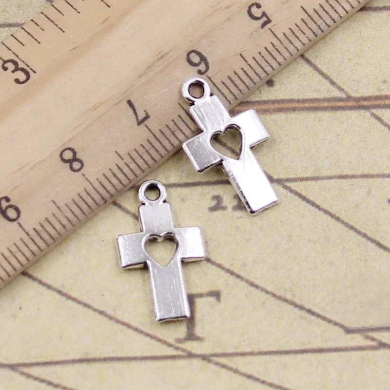30 sztuk Charms krzyż serce 18x10mm tybetański brąz srebrny kolor wisiorki antyczne tworzenie biżuterii DIY Handmade Craft — zdjęcie 2