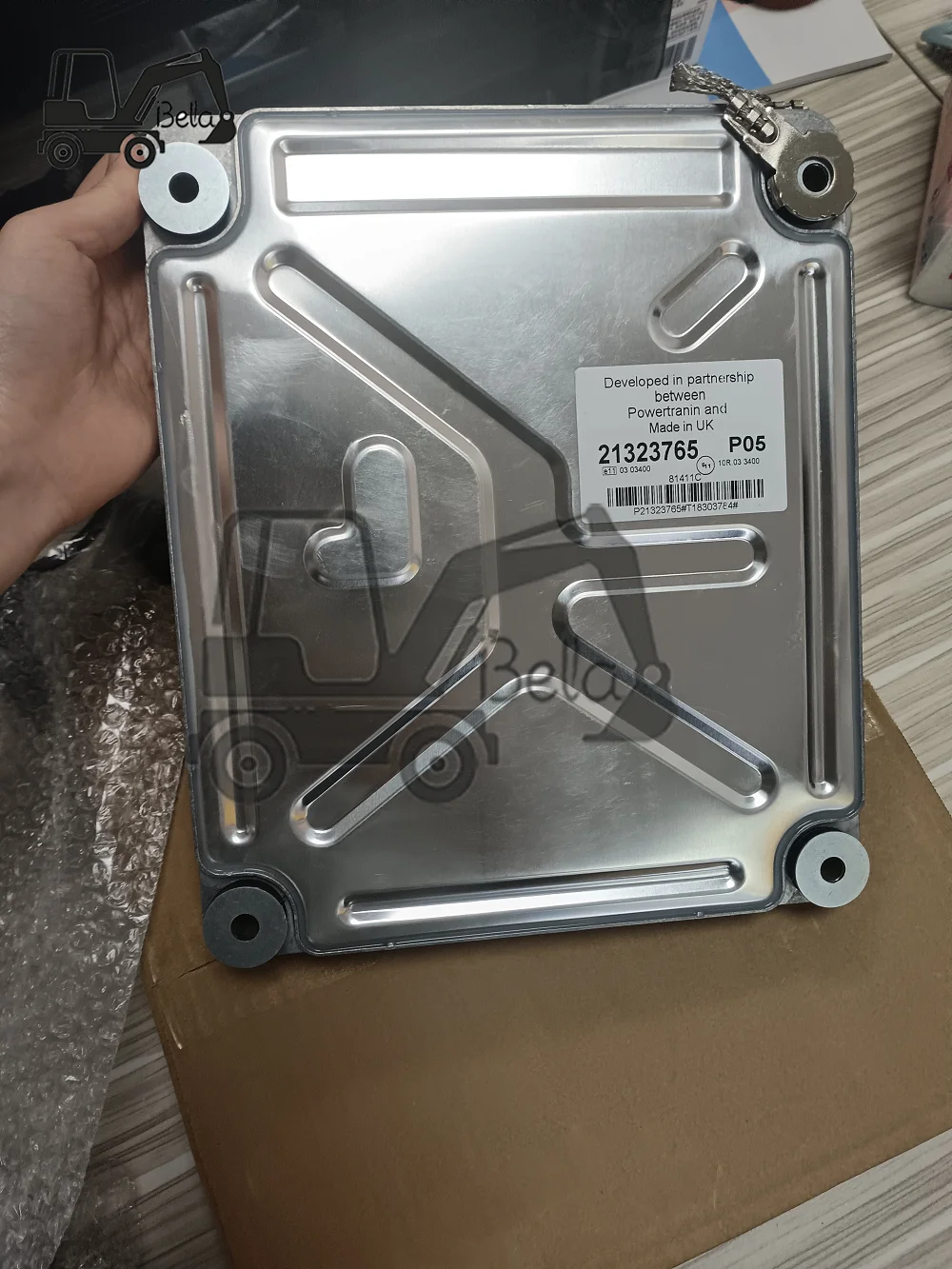 ECU VOE 21323765 ECM diesel engine computer board electronic controller unit module for Volvo D13 Truck EC210 EC210B EC210BLC
