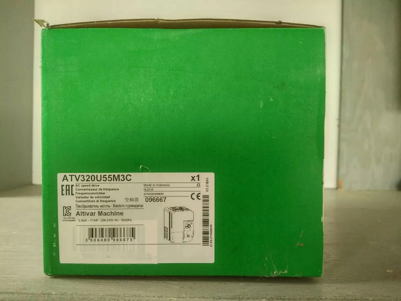 

Brand New ATV320U55M3C ATV320U75M3C One Year Warranty